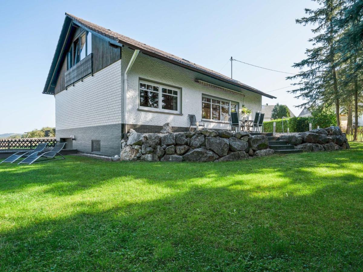 A Detached Holiday Home In A Highly Scenic Area Trierscheid Exterior foto